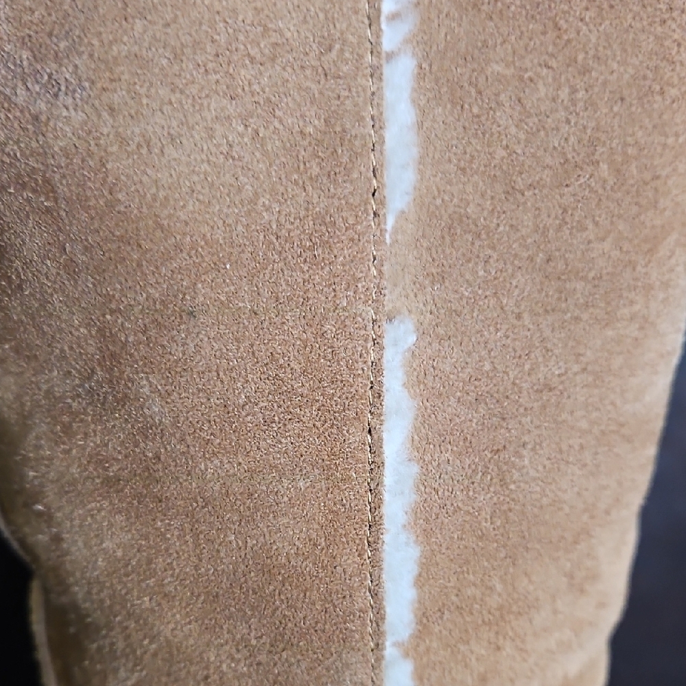 UGG Kasen tall Tan Suede Boots with White Fur Trim size 6 - Picture 7 of 11